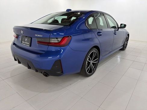 Certified 2023 BMW 330i xDrive Sedan w/ M Sport Package AWD/4WD image 5