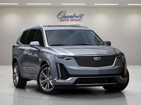 Used 2024 Cadillac XT6 Premium Luxury FWD image 1