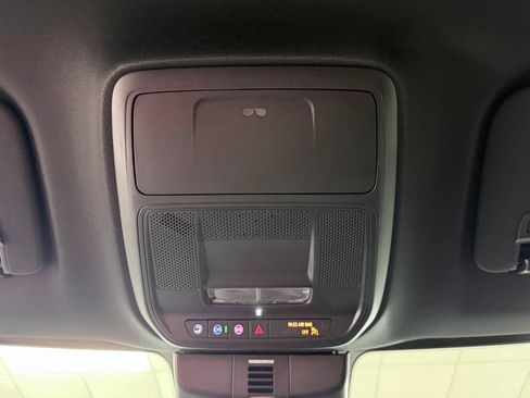 Used 2026 Chevrolet Traverse Z71 w/ Driver Confidence Package AWD/4WD image 56