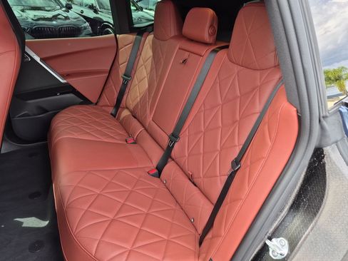 Used 2026 BMW iX M70 AWD/4WD image 31
