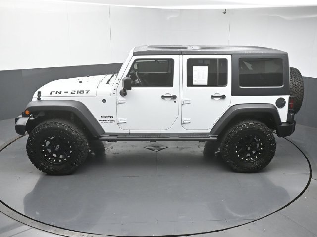 Used 2018 Jeep Wrangler Unlimited Sport S AWD/4WD image 41