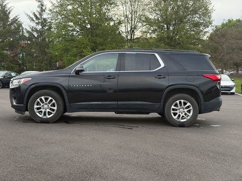 Used 2019 Chevrolet Traverse LT w/ LPO, Floor Liner Package FWD image 3