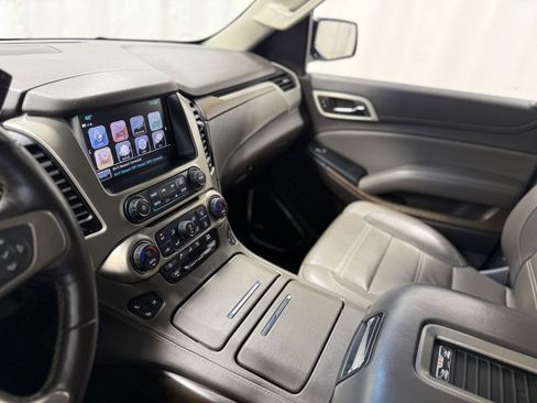 Used 2018 GMC Yukon Denali w/ Denali Ultimate Package image 24