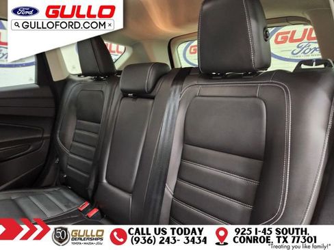 Used 2017 Ford Escape Titanium image 13