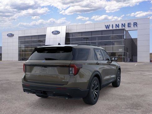 New 2026 Ford Explorer ST-Line AWD/4WD image 8