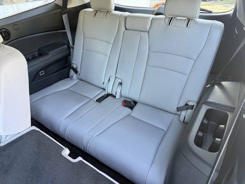 Used 2017 Honda Pilot EX-L image 19