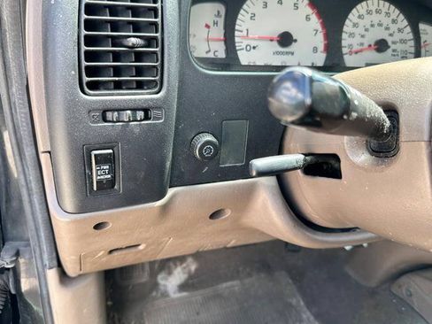 Used 2003 Toyota Tacoma 4x4 Xtracab image 32