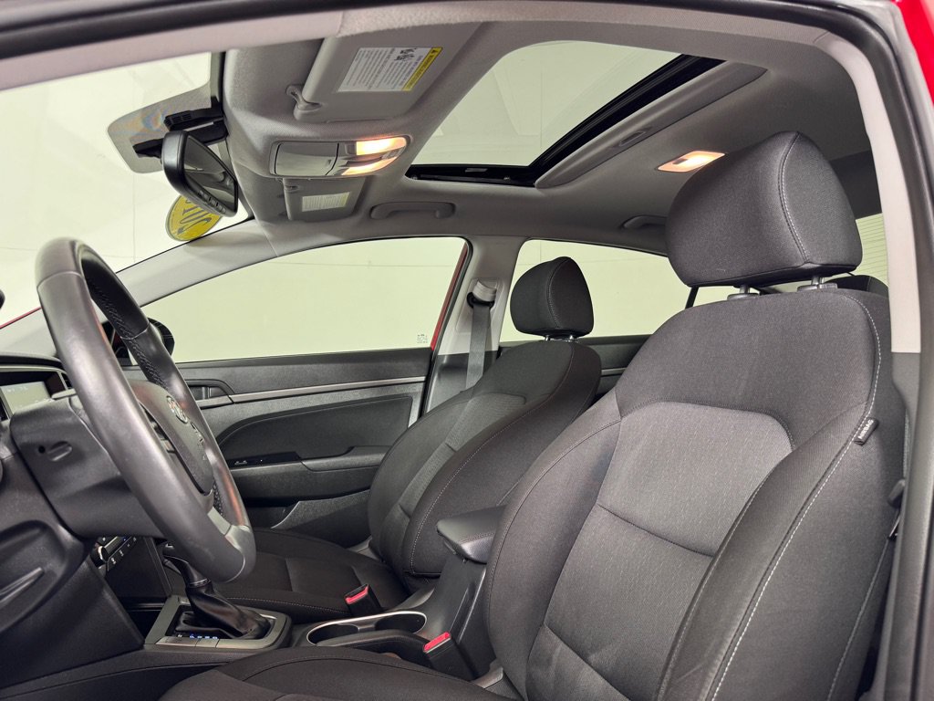 Used 2017 Hyundai Elantra Value Edition w/ Cargo Package FWD image 12