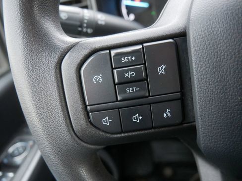Used 2024 Ford F350 XLT AWD/4WD image 17
