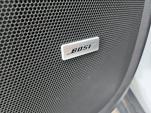 Used 2022 Chevrolet Traverse RS image 32