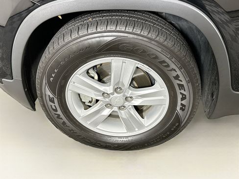 Used 2017 Chevrolet Trax LT image 11