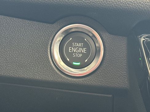 New 2026 Chevrolet Traverse High Country FWD image 27