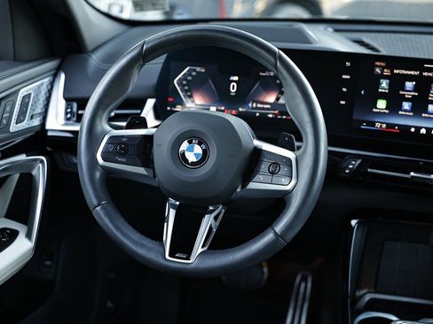 Certified 2025 BMW X2 xDrive28i w/ Technology Package image 29