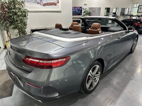 Used 2018 Mercedes-Benz E 400 4MATIC Cabriolet image 32