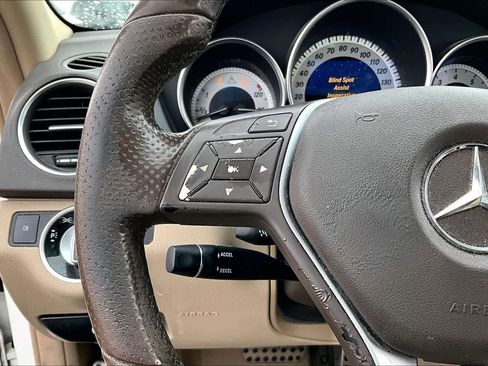 Used 2013 Mercedes-Benz C 250 Sedan image 20