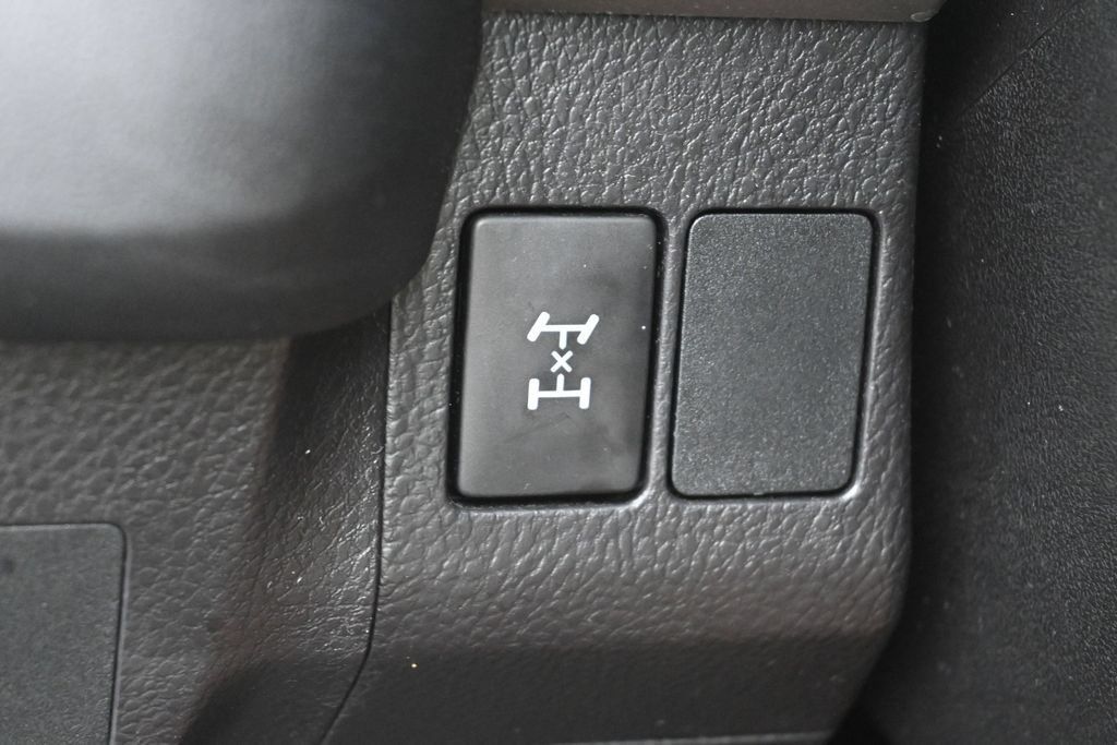 Certified 2018 Toyota RAV4 LE w/ All Weather Liner Package AWD/4WD image 13
