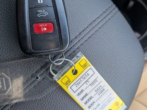 Used 2025 Toyota RAV4 XLE Premium w/ Weather Package AWD/4WD image 19