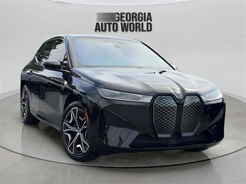 Used 2024 BMW iX xDrive50 w/ Premium Package AWD/4WD image 2