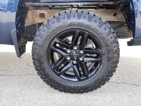 Used 2021 Chevrolet Silverado 1500 Custom Trail Boss image 28