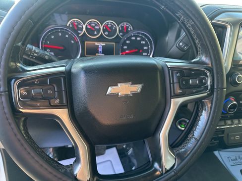 Used 2022 Chevrolet Silverado 2500 LT w/ Convenience Package AWD/4WD image 17