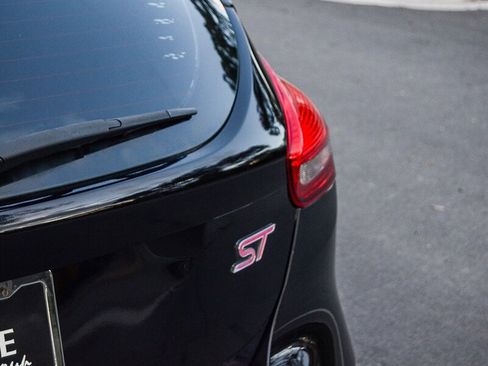 Used 2016 Ford Focus ST image 14