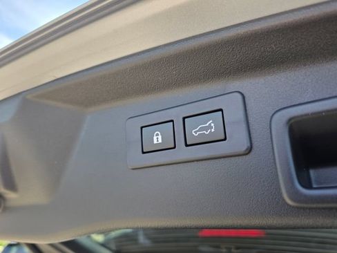 New 2026 Subaru Outback Premium AWD/4WD image 11