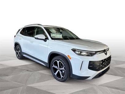 New 2026 Volkswagen Tiguan SE