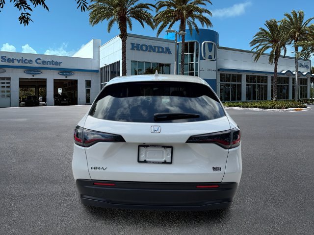 Certified 2025 Honda HR-V LX image 7