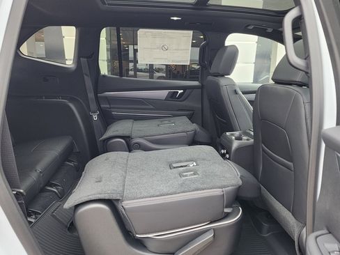 New 2026 Buick Enclave Sport Touring image 48