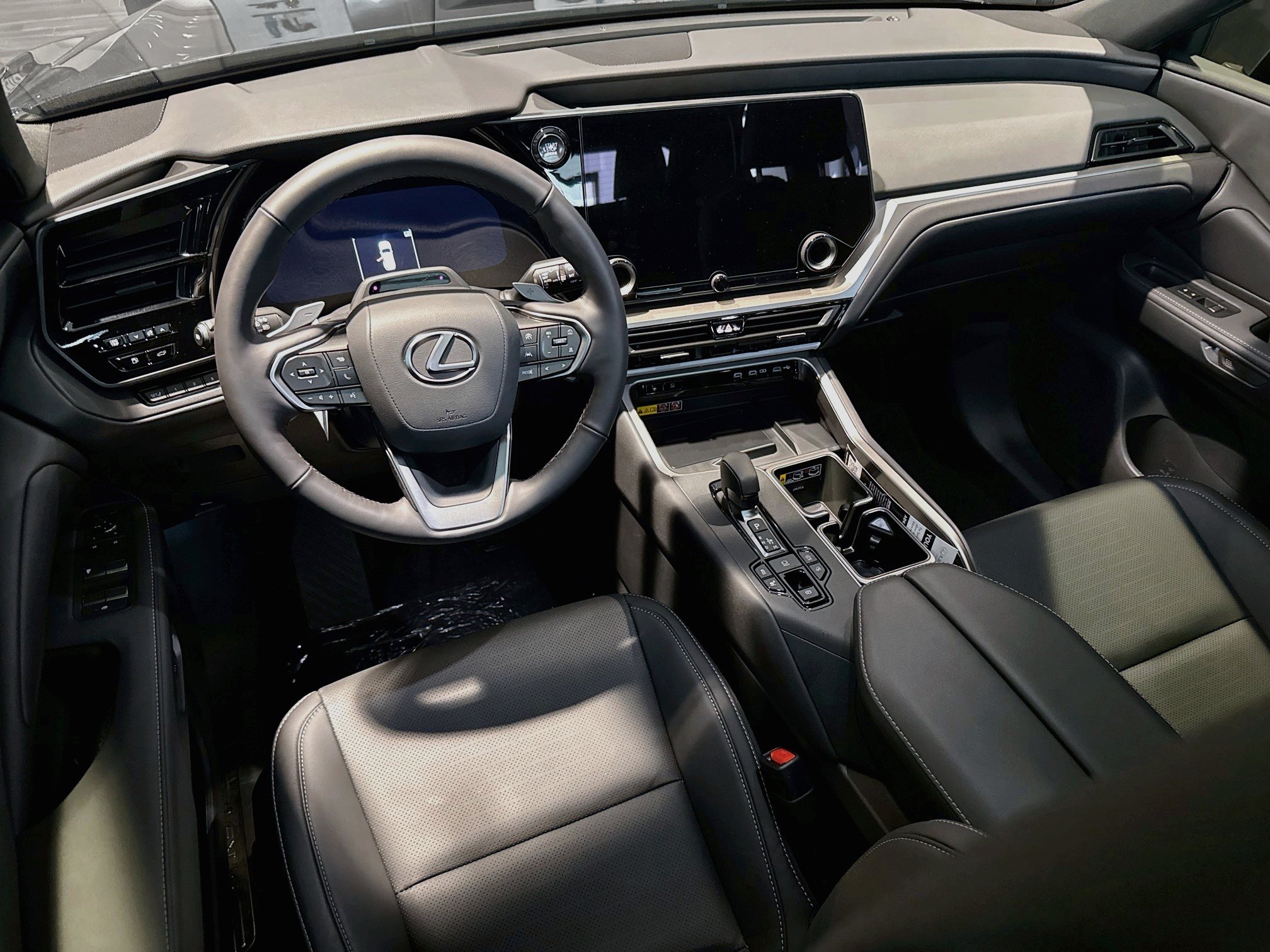 Used 2026 Lexus TX 350 AWD w/ Technology Package image 16