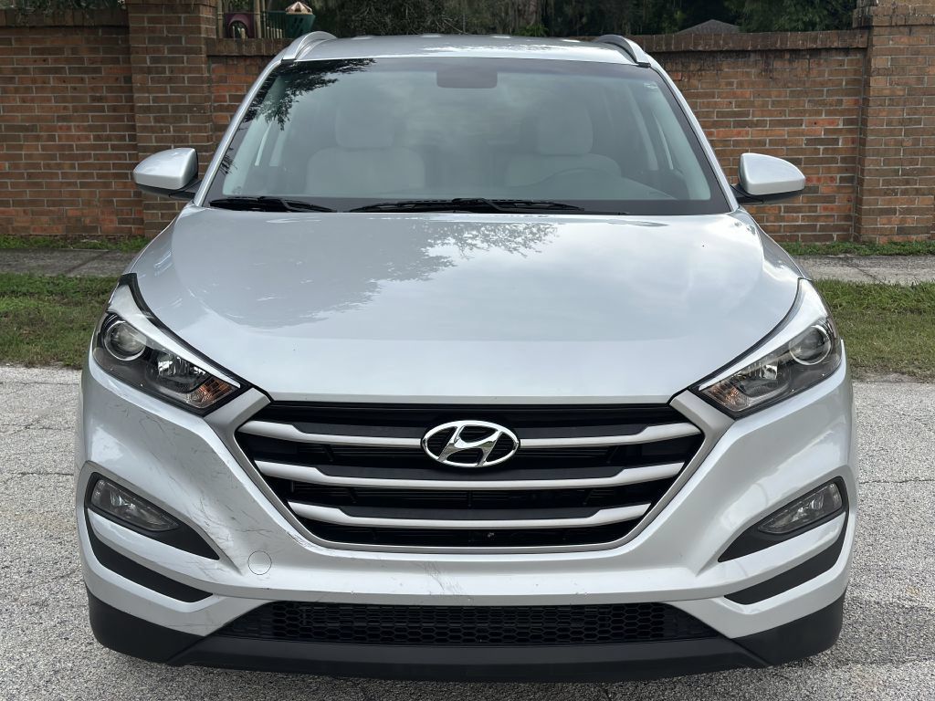 Used 2017 Hyundai Tucson SE w/ SE Popular Package 02 FWD image 3