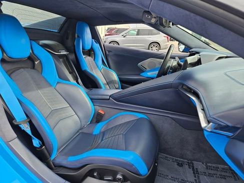 Used 2022 Chevrolet Corvette Stingray Premium Conv w/ Z51 Performance Package image 14