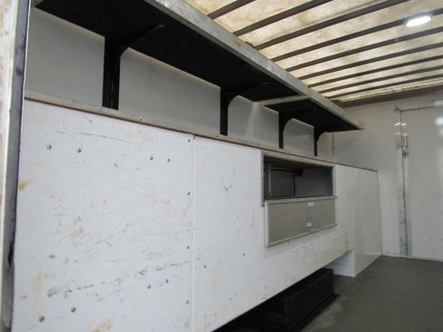 Used 2023 Ford E-450 and Econoline 450 Super Duty w/ Power Windows & Locks Group image 23