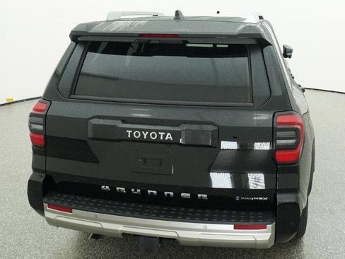 New 2026 Toyota 4Runner Limited AWD/4WD image 7