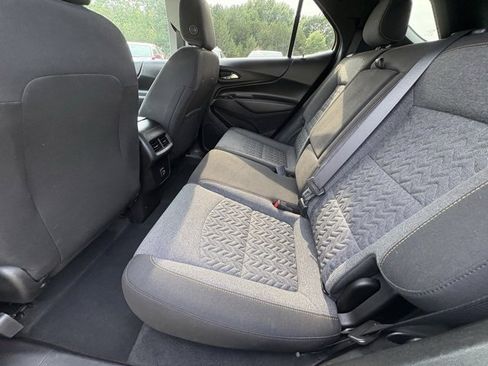 Used 2022 Chevrolet Equinox LT w/ Driver Convenience Package image 25