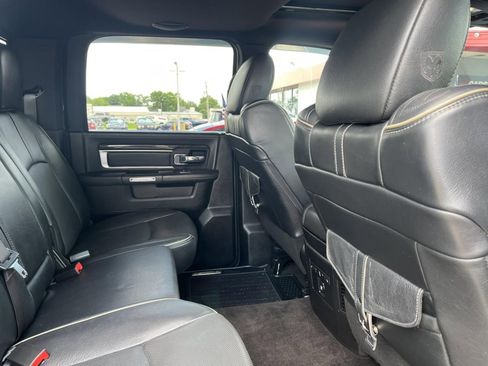 Used 2017 RAM 1500 Limited RWD image 30