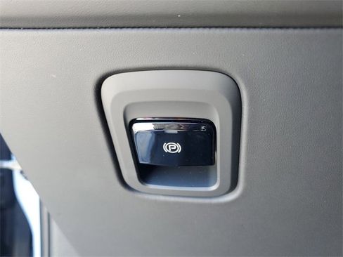 New 2024 Maserati Grecale GT image 30