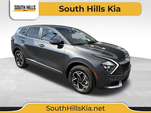 Certified 2023 Kia Sportage LX image 1