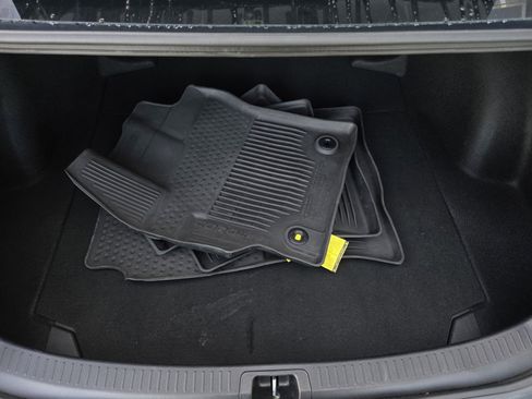 Certified 2025 Toyota Corolla SE image 23