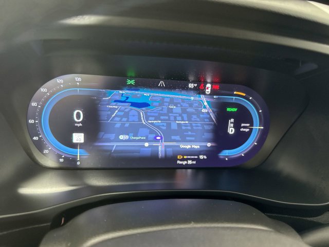Used 2023 Volvo XC40 Recharge Plus AWD/4WD image 16
