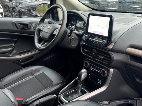 Certified 2020 Ford EcoSport SES image 11