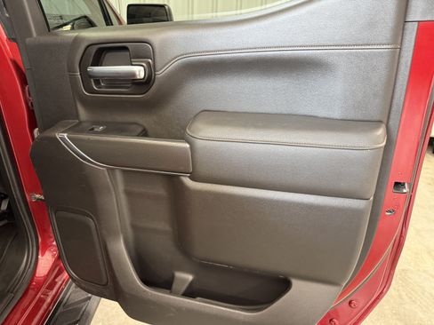 Used 2022 GMC Sierra 1500 AT4 AWD/4WD image 6