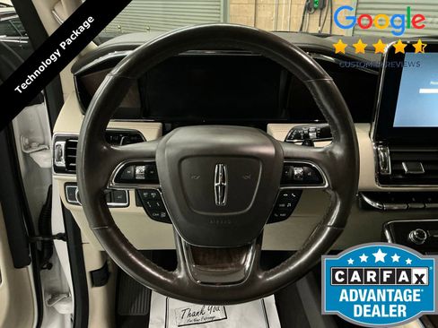 Used 2018 Lincoln Navigator Select w/ Technology Package RWD image 26
