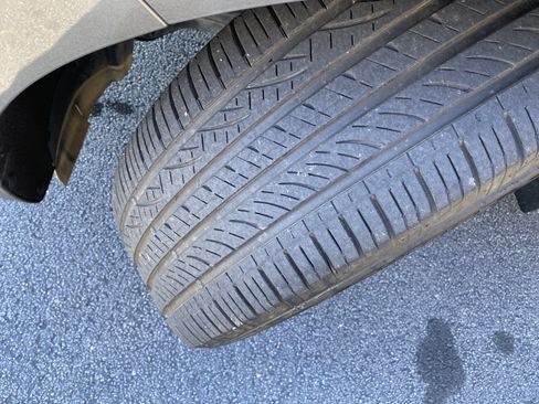 Used 2024 Ford Edge Titanium image 12