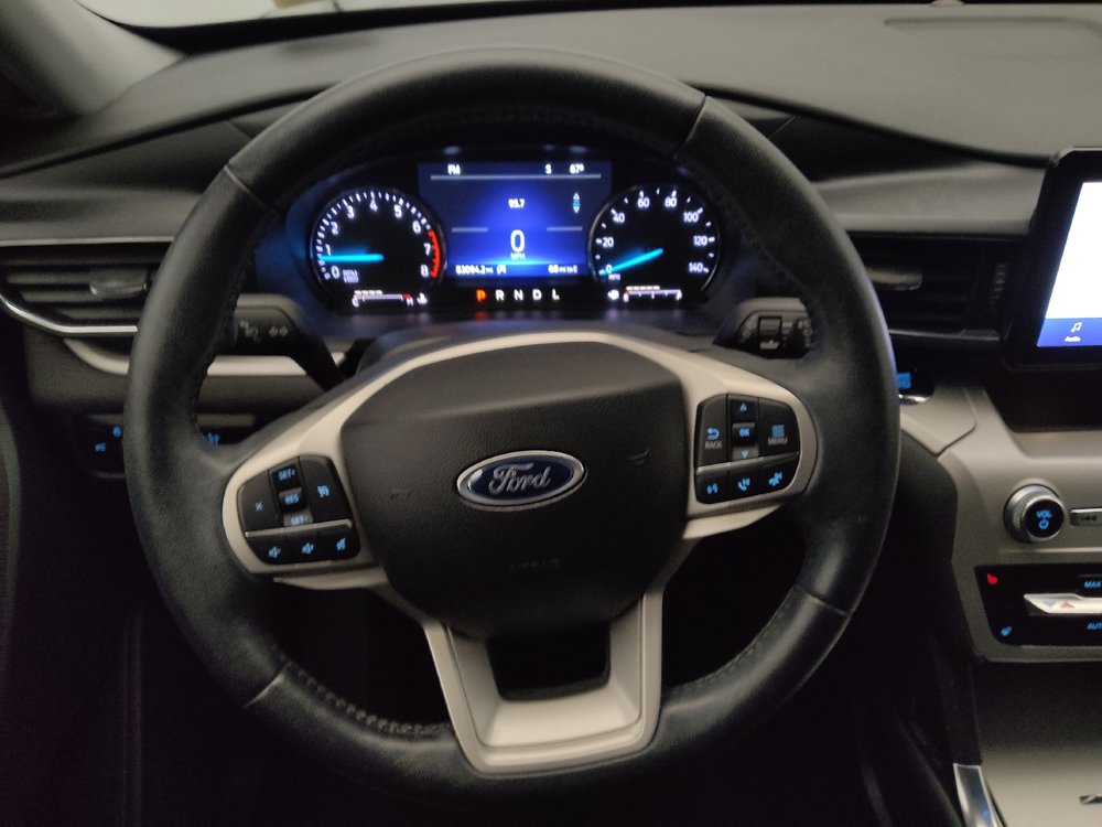 Used 2023 Ford Explorer XLT w/ Equipment Group 202A AWD/4WD image 22