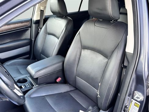 Used 2016 Subaru Outback 2.5i Limited image 13