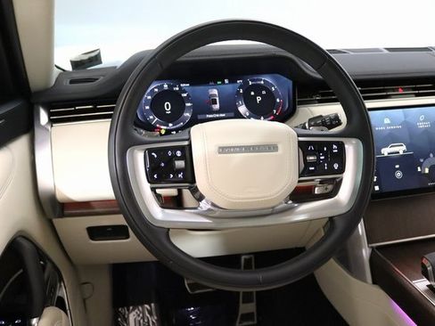 Used 2024 Land Rover Range Rover SE image 19