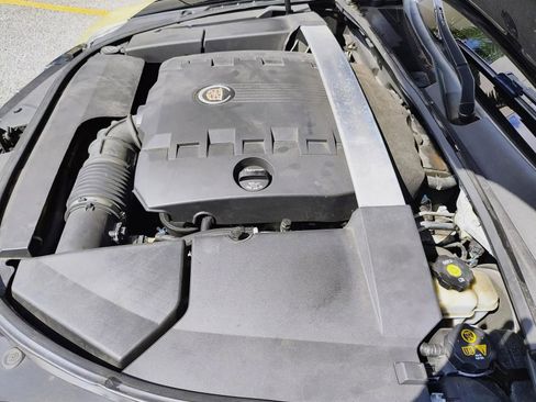 Used 2013 Cadillac CTS Luxury image 24