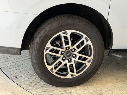 Certified 2025 Ford Expedition Max Active image 12