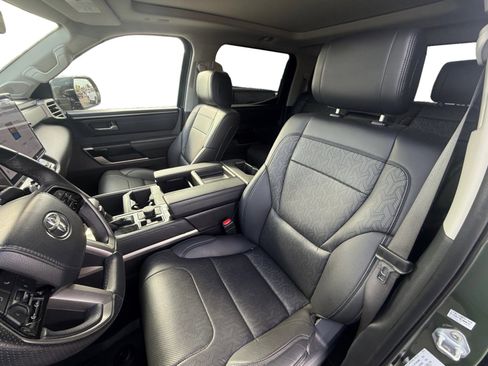 Used 2022 Toyota Tundra Limited w/ TRD Off-Road Package image 10